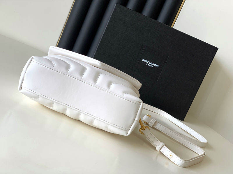 N品 YSL サンローラン 斜めがけバッグ ルル トイバッグ ホワイト 678401DV7072000 ラムスキン ゴールド金具 - 画像 (7)