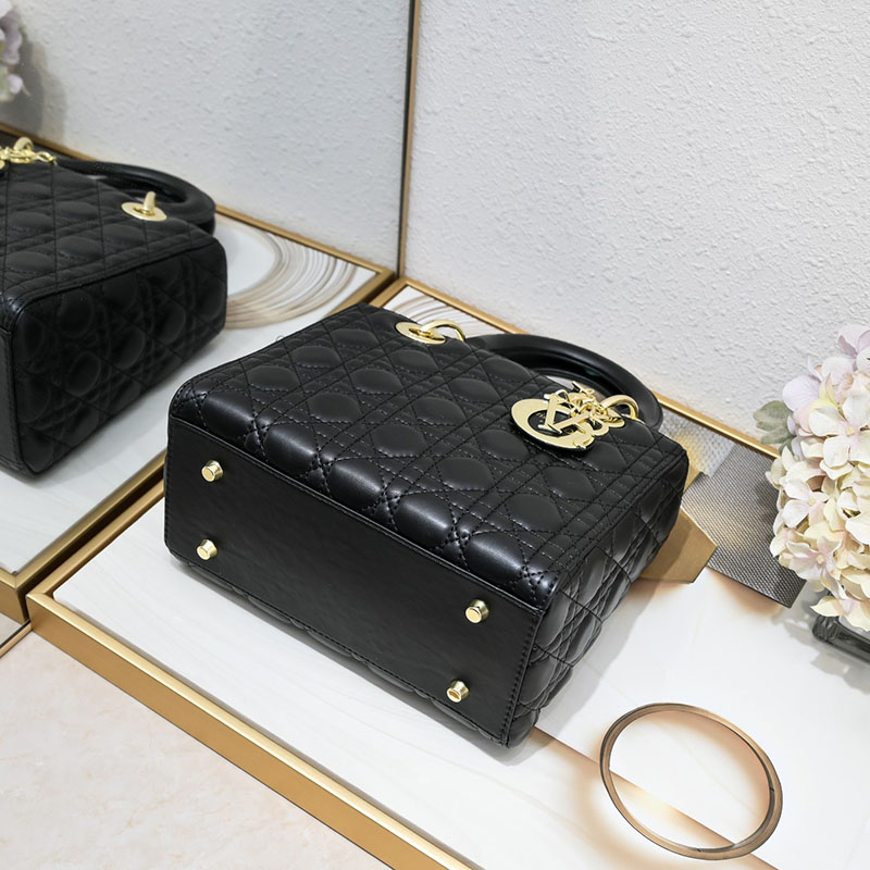 N品 DIOR ディオール Lady Dior バッグ ミディアム M0565ONGE_M900 黒 ブラック ゴールド金具 激安優良店 - 画像 (7)