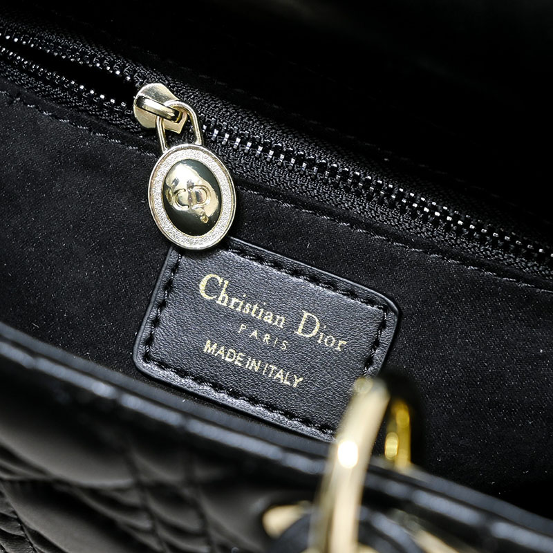 N品 DIOR ディオール Lady Dior バッグ ミディアム M0565ONGE_M900 黒 ブラック ゴールド金具 激安優良店 - 画像 (3)