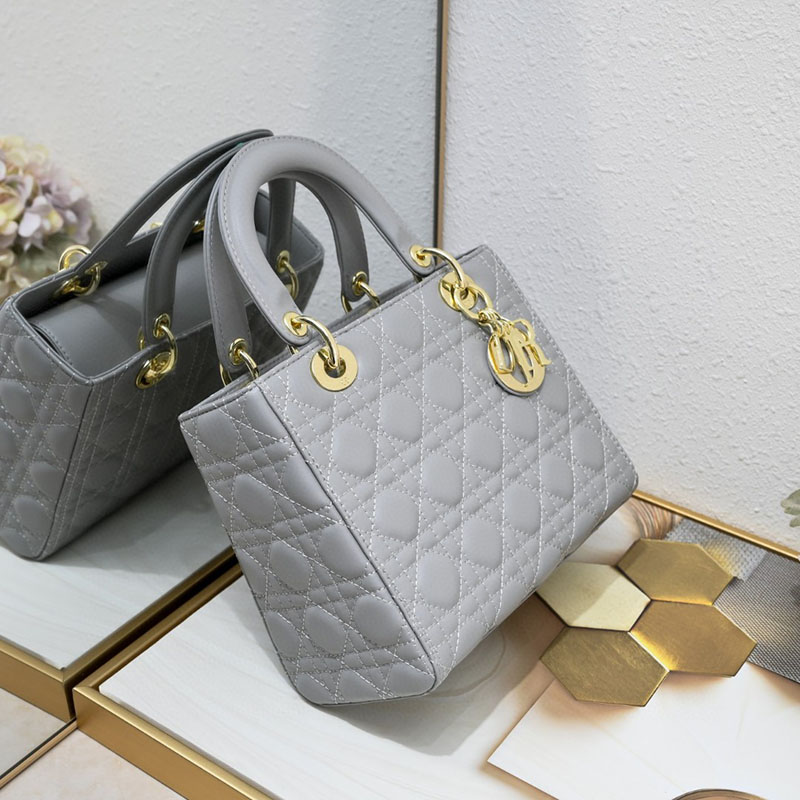 N品 DIOR ディオール Lady Dior バッグ ミディアム M0565ONGE_M47G イーサリアルグレー ゴールド金具 激安優良店 - 画像 (8)