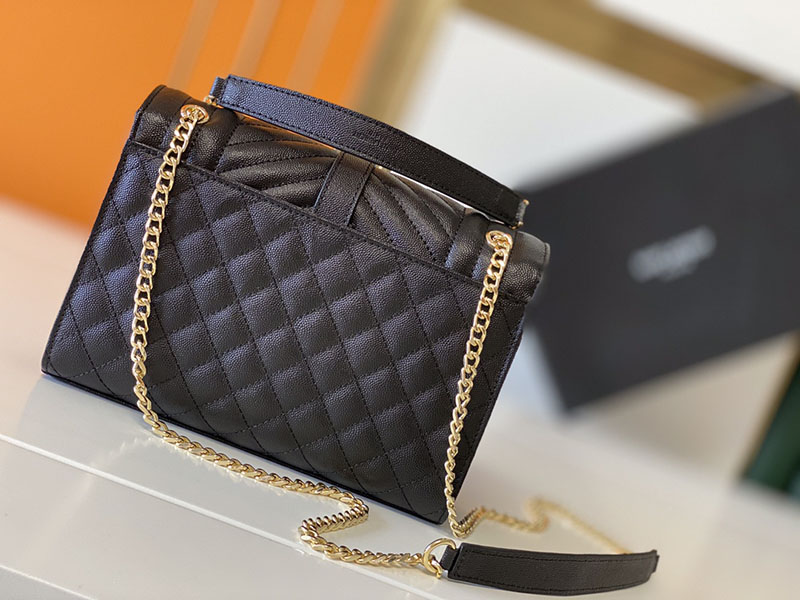 N品 YSL サンローラン ショルダーバッグ エンベロープ ミディアム ブラック 600185AACT71000 ラムスキン ゴールド金具 - 画像 (8)