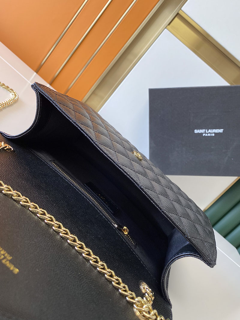 N品 YSL サンローラン ショルダーバッグ エンベロープ ミディアム ブラック 600185AACT71000 ラムスキン ゴールド金具 - 画像 (4)