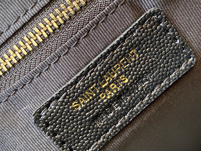 N品 YSL サンローラン ショルダーバッグ エンベロープ ミディアム ブラック 600185AACT71000 ラムスキン ゴールド金具 - 画像 (2)