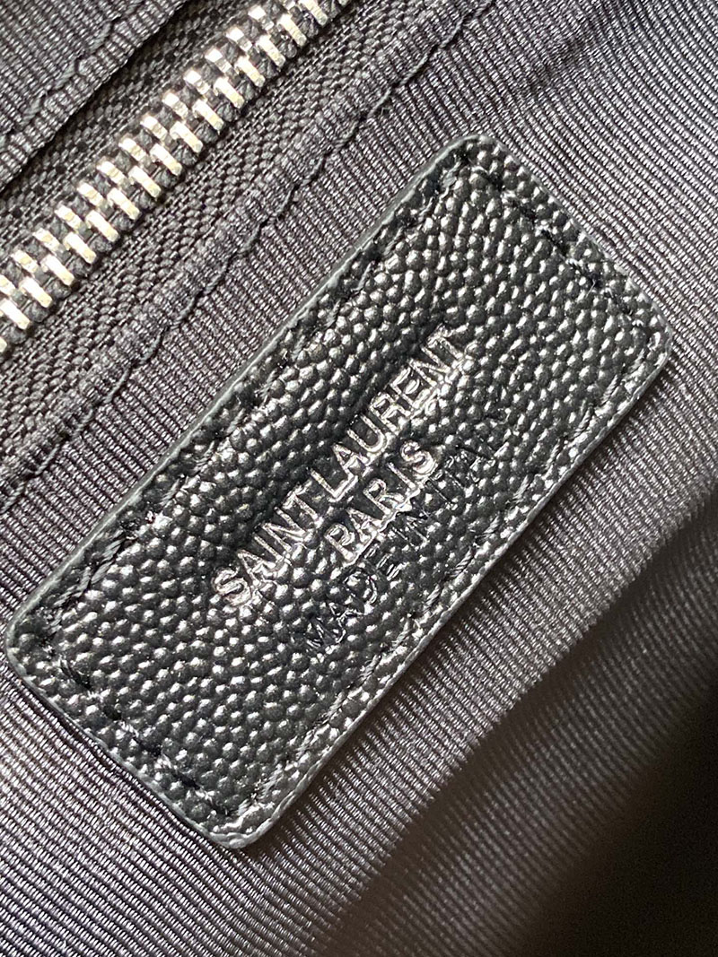 N品 YSL サンローラン ショルダーバッグ エンベロープ ミディアム ブラック 600185AACT61000 ラムスキン シルバー金具 - 画像 (2)
