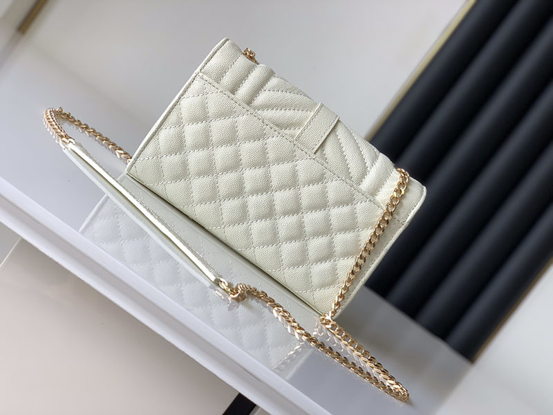 N品 YSL サンローラン ショルダーバッグ エンヴェロップ スモール BLANC VINTAGE 600195BOW919207 ラムスキン ゴールド金具 - 画像 (8)