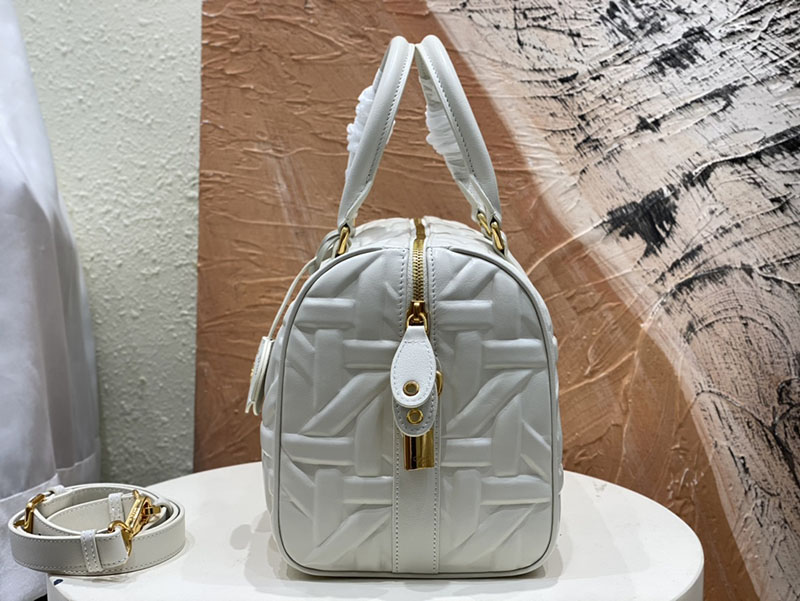 N品 DIOR ディオール Dior Groove 25 バッグ ミディアム M1365UBOL_M030 ホワイト ゴールド金具 激安優良店 - 画像 (7)