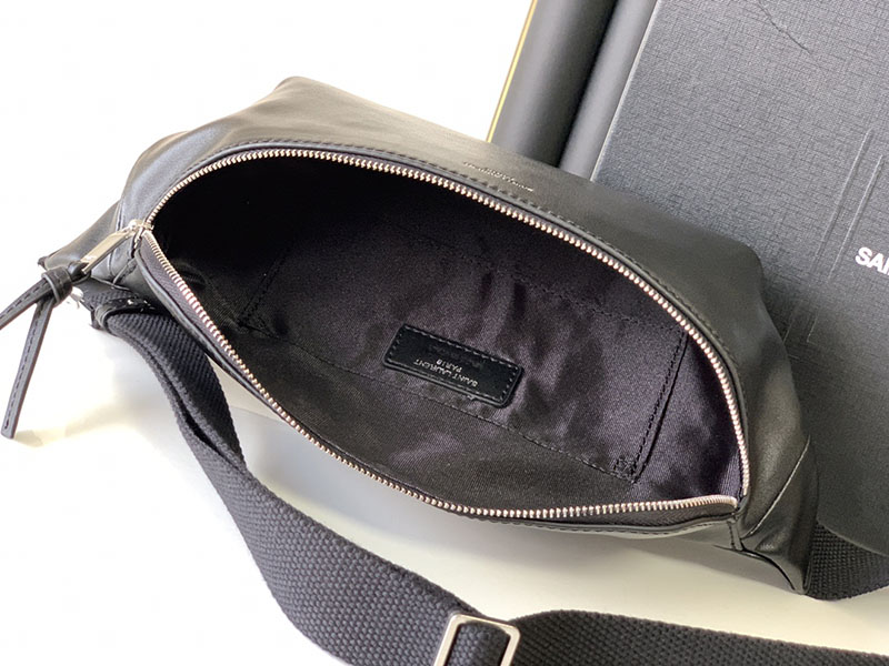 N品 YSL サンローラン バッグ メンズ ボディバッグ “シティ” ブラック 6497671ELFE1000 ラムスキン シルバー金具 - 画像 (3)