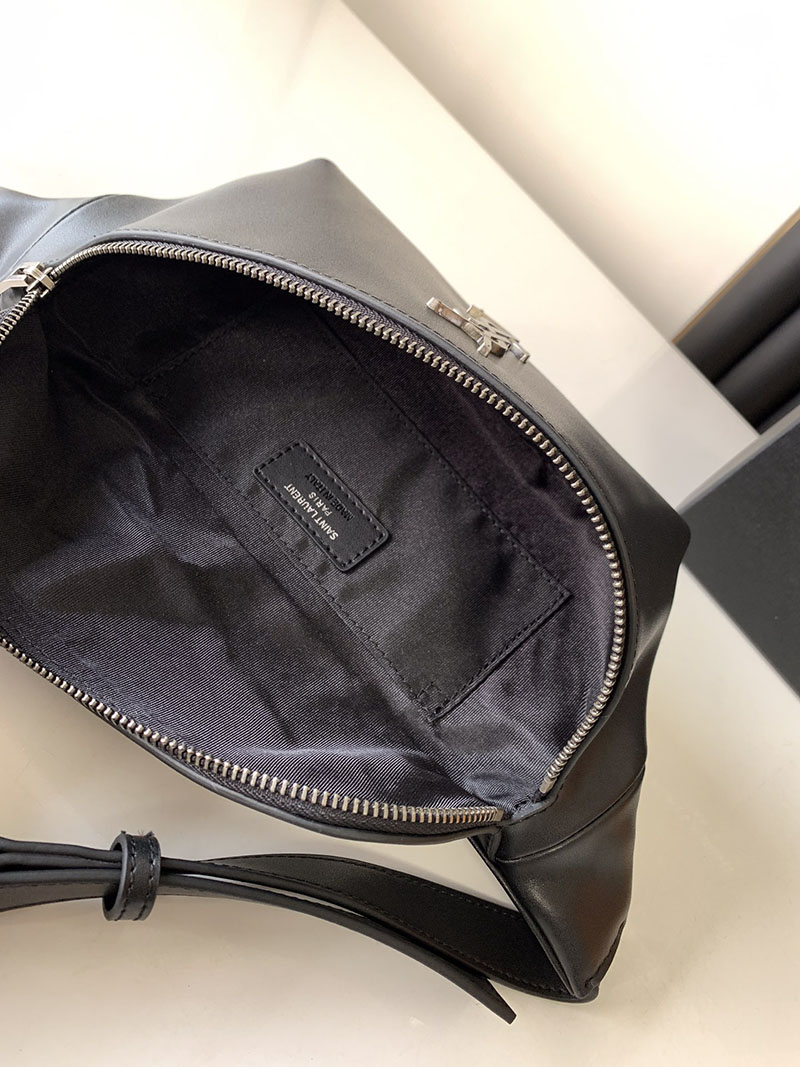 N品 YSL サンローラン バッグ メンズ ベルトバッグ”モノグラム” ブラック 59007603U0E1000 ラムスキン シルバー金具 - 画像 (4)