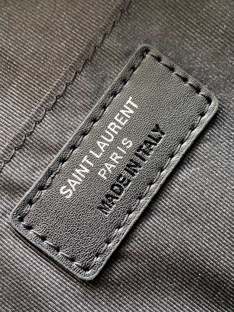 N品 YSL サンローラン バッグ メンズ ベルトバッグ”モノグラム” ブラック 59007603U0E1000 ラムスキン シルバー金具 - 画像 (3)