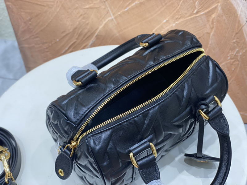N品 DIOR ディオール Dior Groove 20 バッグ スモール M1364UBOL_M900 黒 ブラック ゴールド金具 激安優良店 - 画像 (3)