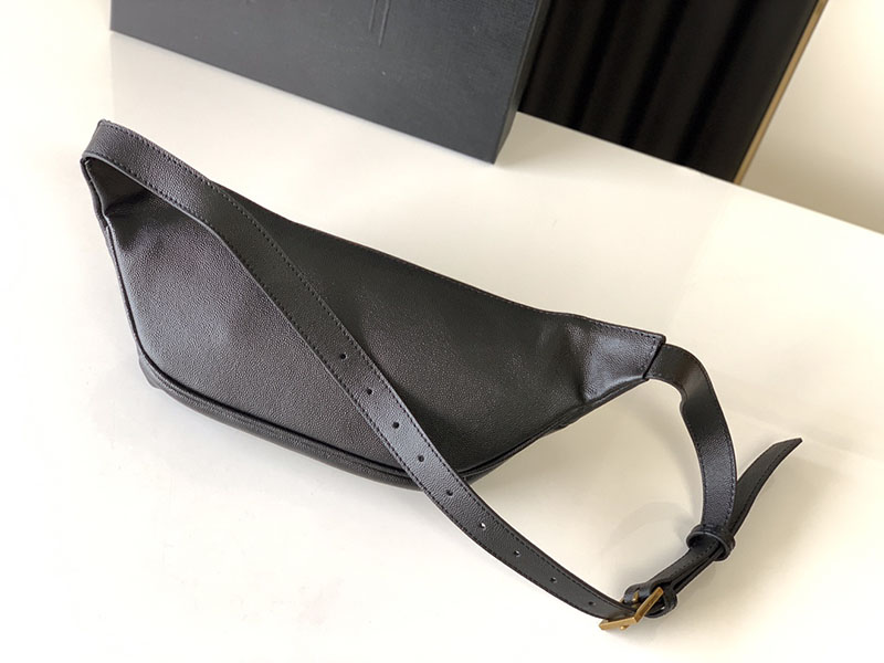 N品 YSL サンローラン バッグ メンズ ベルトバッグ”モノグラム” ブラック 589959DME0W1000 子羊の革 ゴールド金具 - 画像 (8)