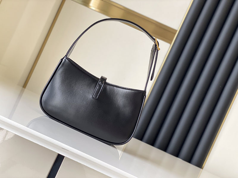 N品 YSL サンローラン ミニバッグ LE 5 À 7 ブラック 763419AACX71000 ラムスキン ゴールド金具 - 画像 (9)