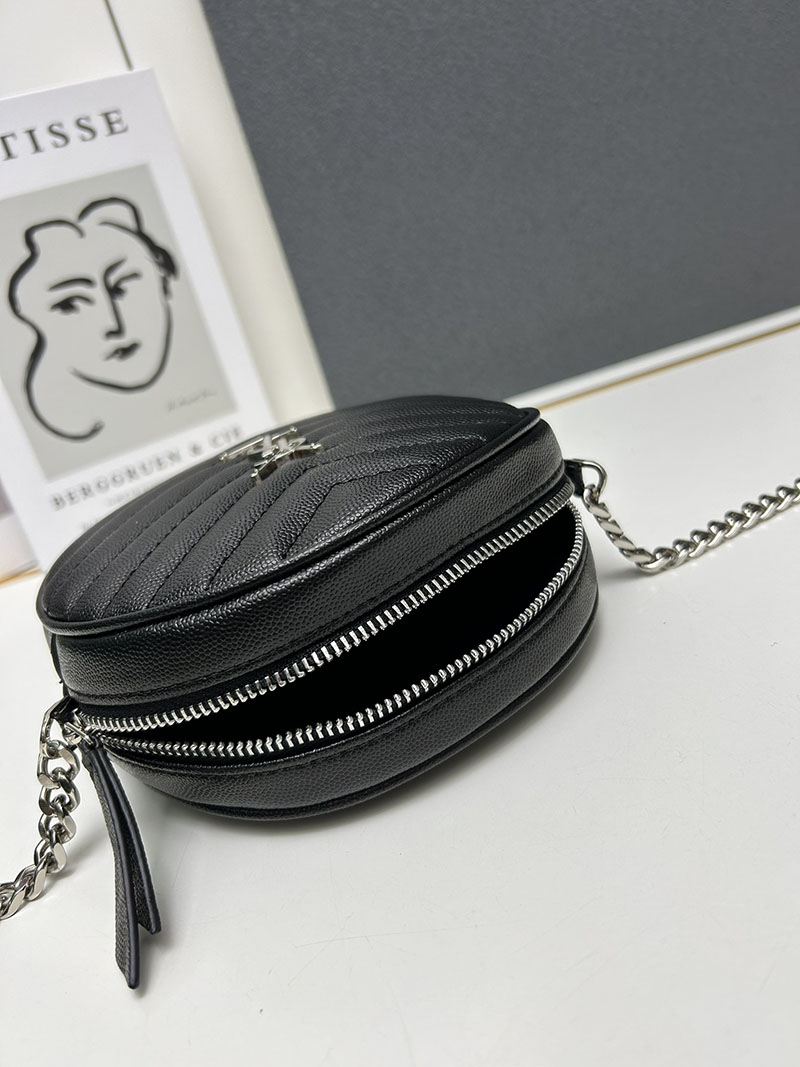 N品 YSL サンローラン ミニバッグ パリ SAINT LAURENT PARIS ヴィニル チェーン ブラック カーフスキンレザー シルバー金具 2410211 - 画像 (3)