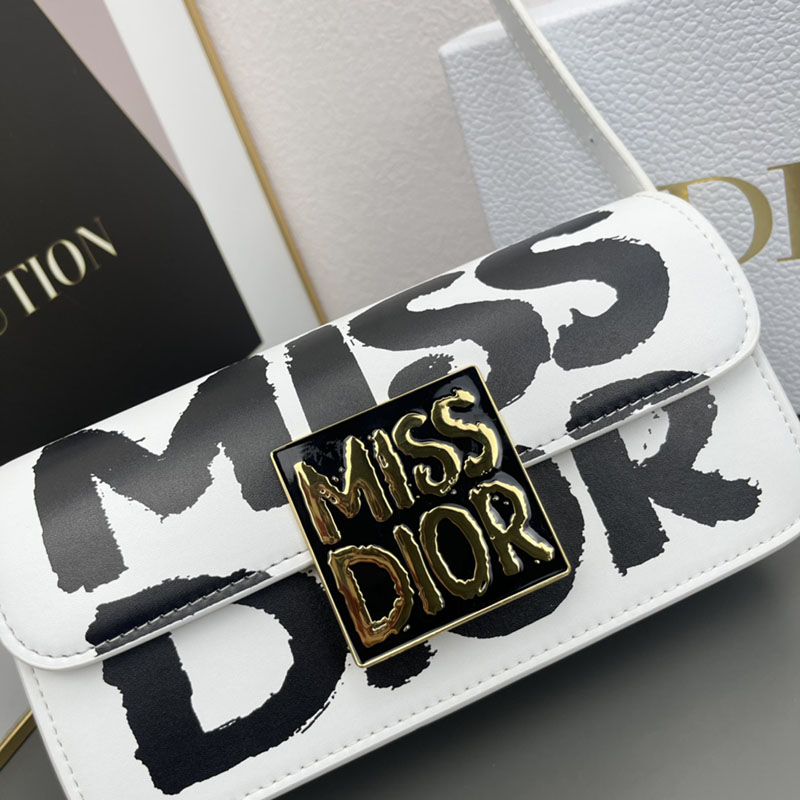 N品 DIOR ディオール Miss Dior フラップバッグ M2610UZCJ_M933 ホワイトx黒 ブラック ゴールド金具 激安優良店 - 画像 (8)