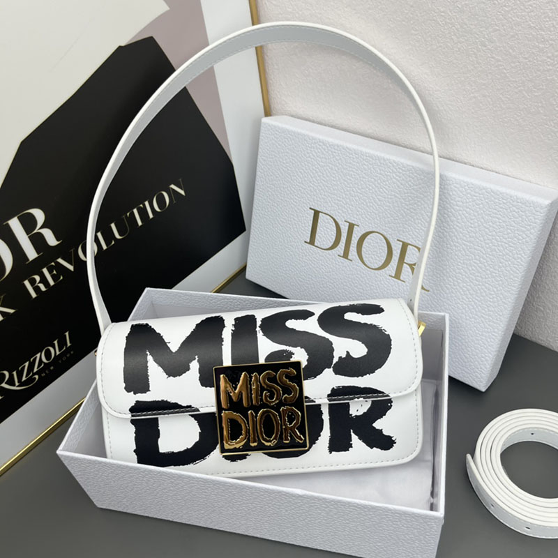 N品 DIOR ディオール Miss Dior フラップバッグ M2610UZCJ_M933 ホワイトx黒 ブラック ゴールド金具 激安優良店 - 画像 (2)