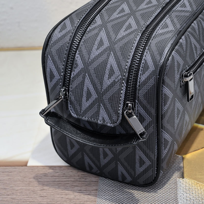 N品 DIOR ディオール ポーチ 2ESCA494CDP_H43E CD Diamond コーティング カーフスキン シルバー金具 激安優良店 - 画像 (4)
