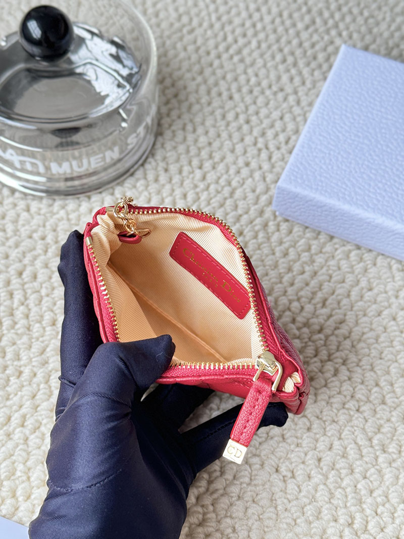N品 DIOR ディオール財布コピー Dior Caro Myrte ジップ キーケース S5158UWHC_M63R レッド カーフスキン ゴールド金具 激安優良店 - 画像 (3)