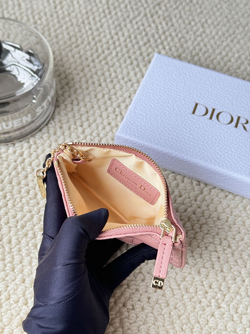 N品 DIOR ディオール財布コピー Dior Caro Myrte ジップ キーケース S5158UWHC_M05N ピンク カーフスキン ゴールド金具 激安優良店 - 画像 (3)