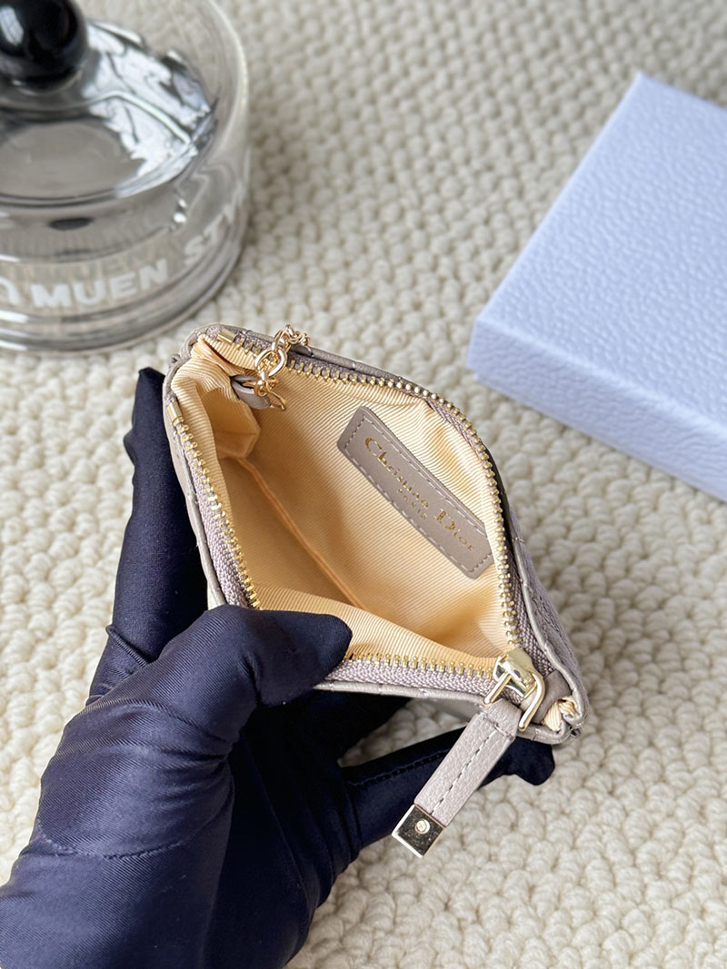 N品 DIOR ディオール財布コピー Dior Caro Myrte ジップ キーケース S5158UWHC_M51G グレー カーフスキン ゴールド金具 激安優良店 - 画像 (3)