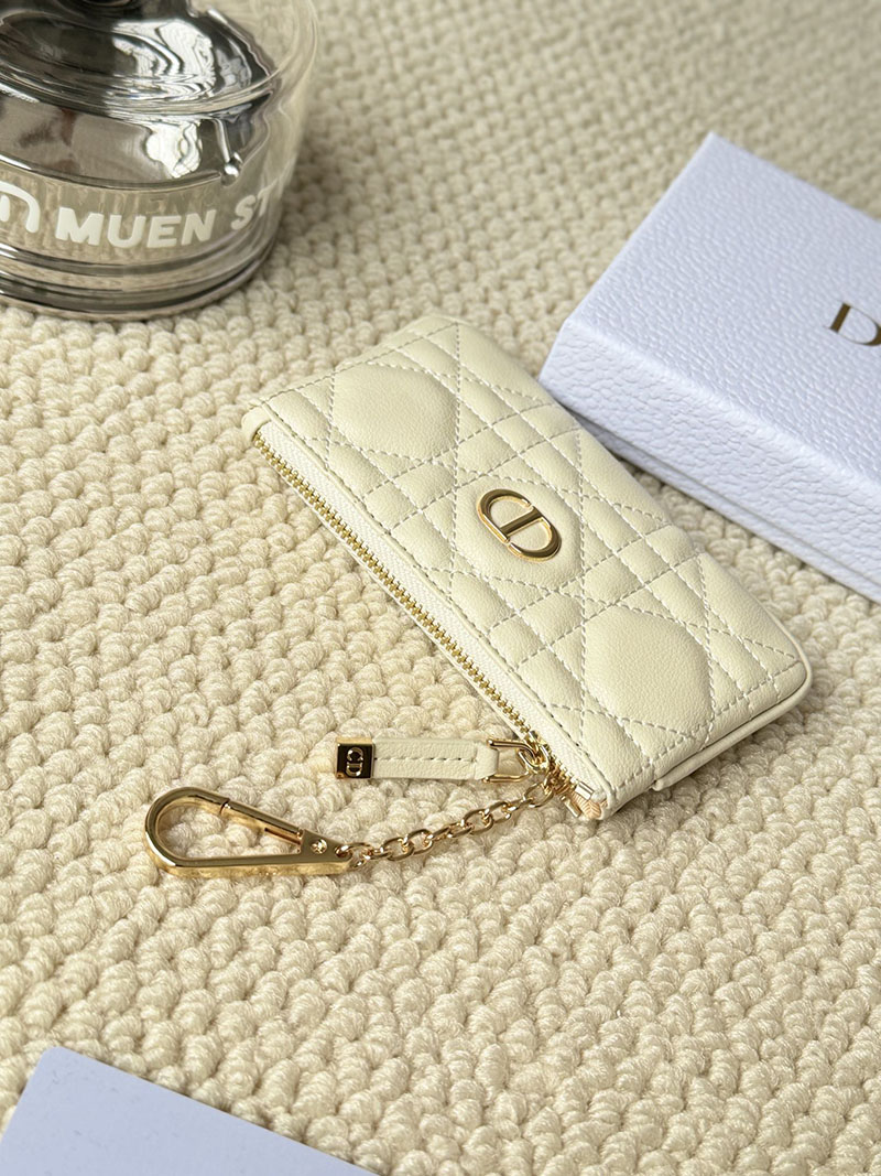 N品 DIOR ディオール財布コピー Dior Caro Myrte ジップ キーケース S5158UWHC_M030 ラテ カーフスキン ゴールド金具 激安優良店 - 画像 (5)