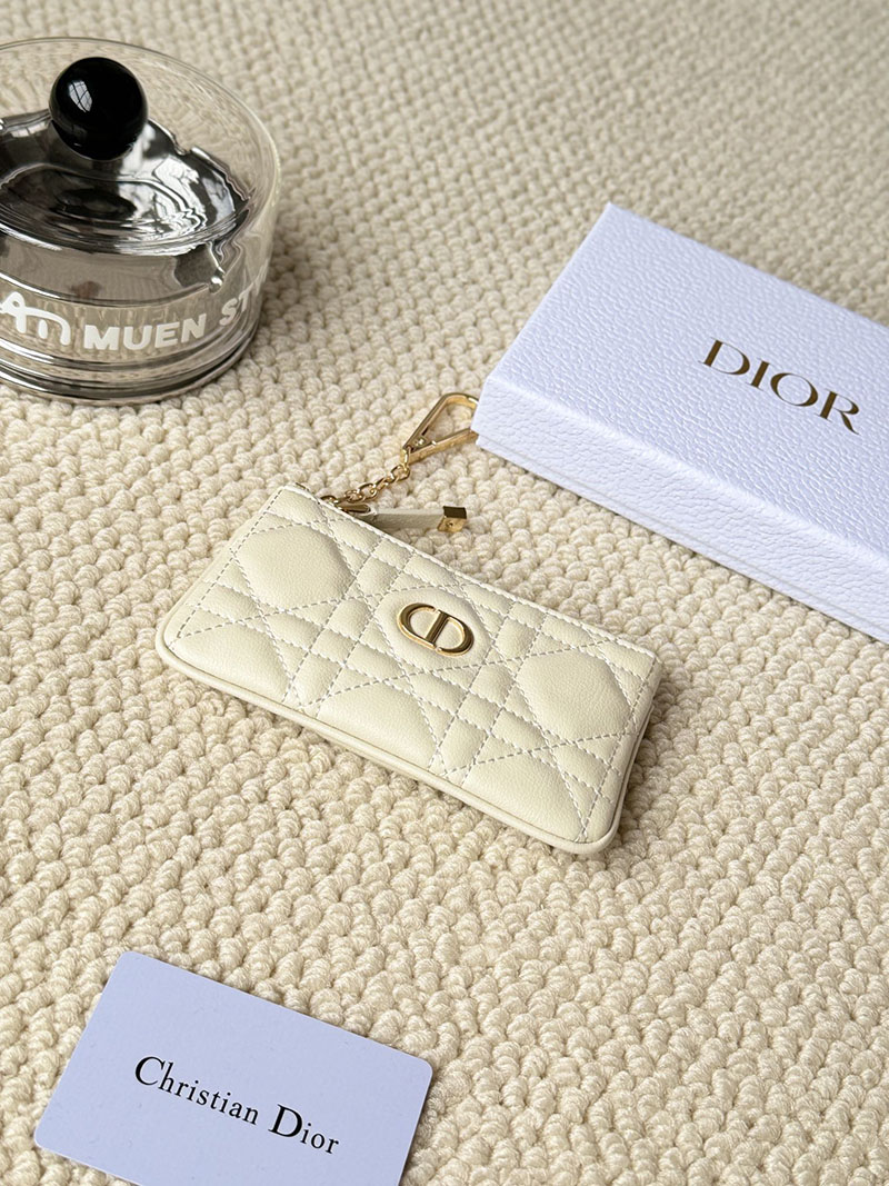 N品 DIOR ディオール財布コピー Dior Caro Myrte ジップ キーケース S5158UWHC_M030 ラテ カーフスキン ゴールド金具 激安優良店 - 画像 (4)