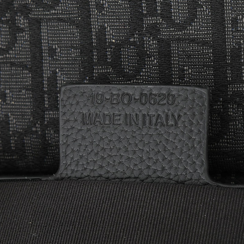 最高級ディオールスーパーコピー ディオールバッグコピー Saddle メッセンジャーバッグ 1ADPO325YKY_H03E 黒 ブラック カーフスキン 2024年秋の新作 - 画像 (2)