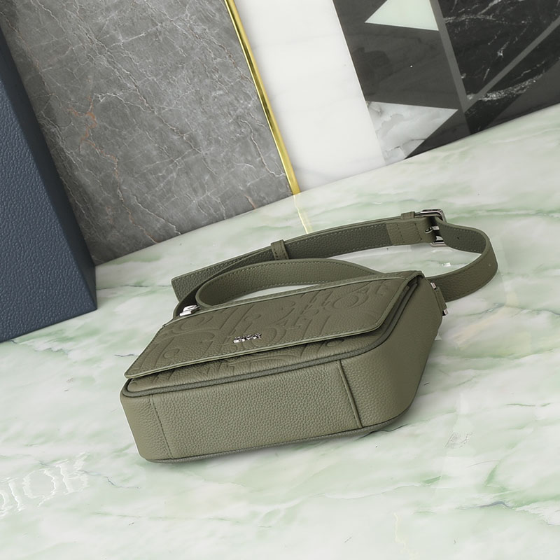 最高級ディオールスーパーコピー ディオールバッグコピー フラップ付きメッセンジャーバッグ 1ESPO329LLG_H635 イーサリアルグリーン カーフスキン 2024年秋の新作 - 画像 (7)