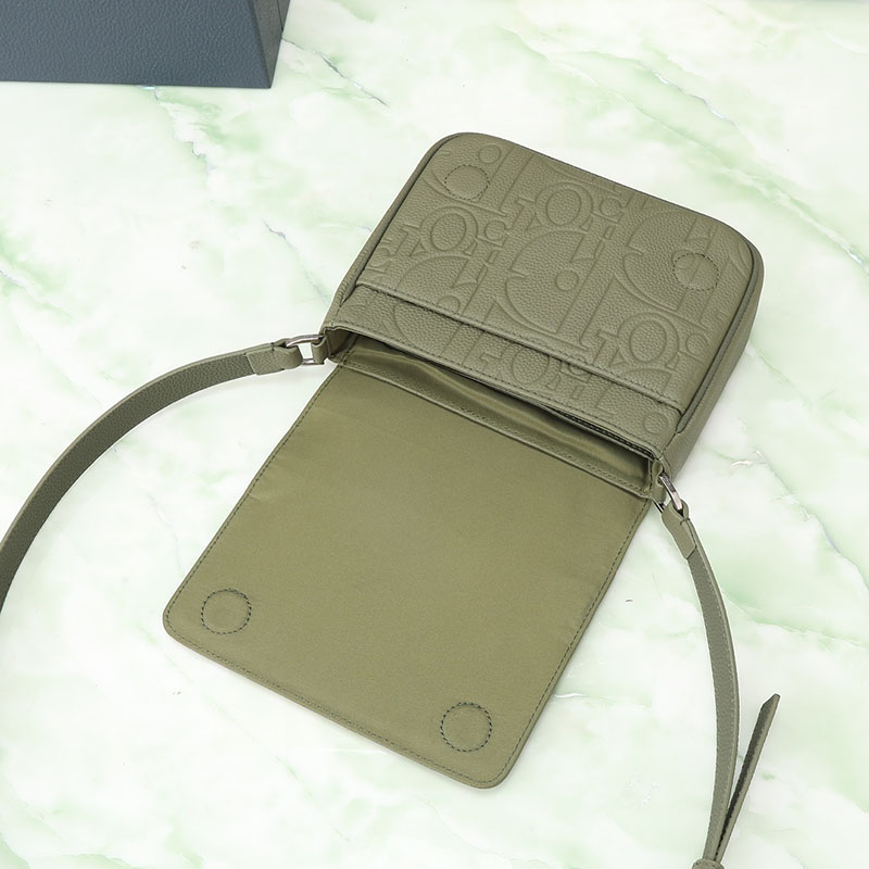 最高級ディオールスーパーコピー ディオールバッグコピー フラップ付きメッセンジャーバッグ 1ESPO329LLG_H635 イーサリアルグリーン カーフスキン 2024年秋の新作 - 画像 (6)