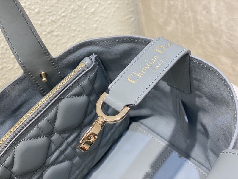 超N品 ディオールバッグコピー Dior Toujours バッグ スモール M2822OSHJ_M41G ストーングレー カーフスキン ゴールド金具 - 画像 (3)