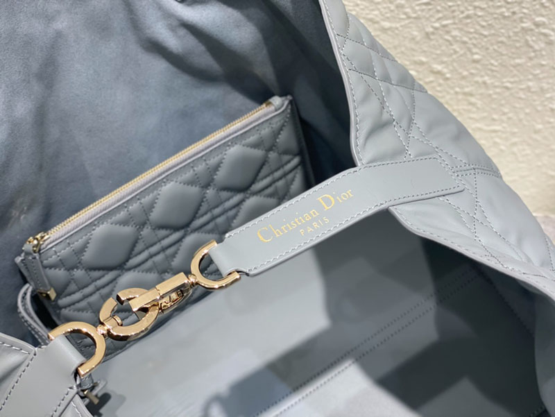 超N品 ディオールバッグコピー Dior Toujours バッグ ラージ M2820OSHJ_M41G ストーングレー カーフスキン ゴールド金具 - 画像 (4)