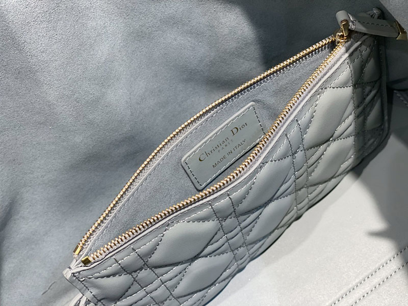 超N品 ディオールバッグコピー Dior Toujours バッグ ラージ M2820OSHJ_M41G ストーングレー カーフスキン ゴールド金具 - 画像 (2)