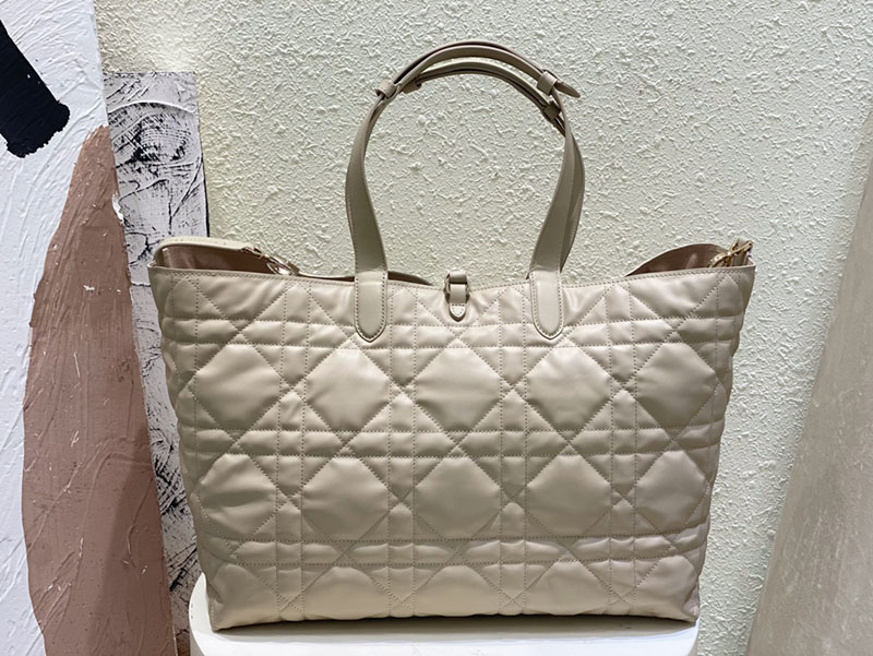 超N品 ディオールバッグコピー Dior Toujours バッグ ラージ M2820OSHJ_M51U パウダーベージュ カーフスキン ゴールド金具 - 画像 (6)