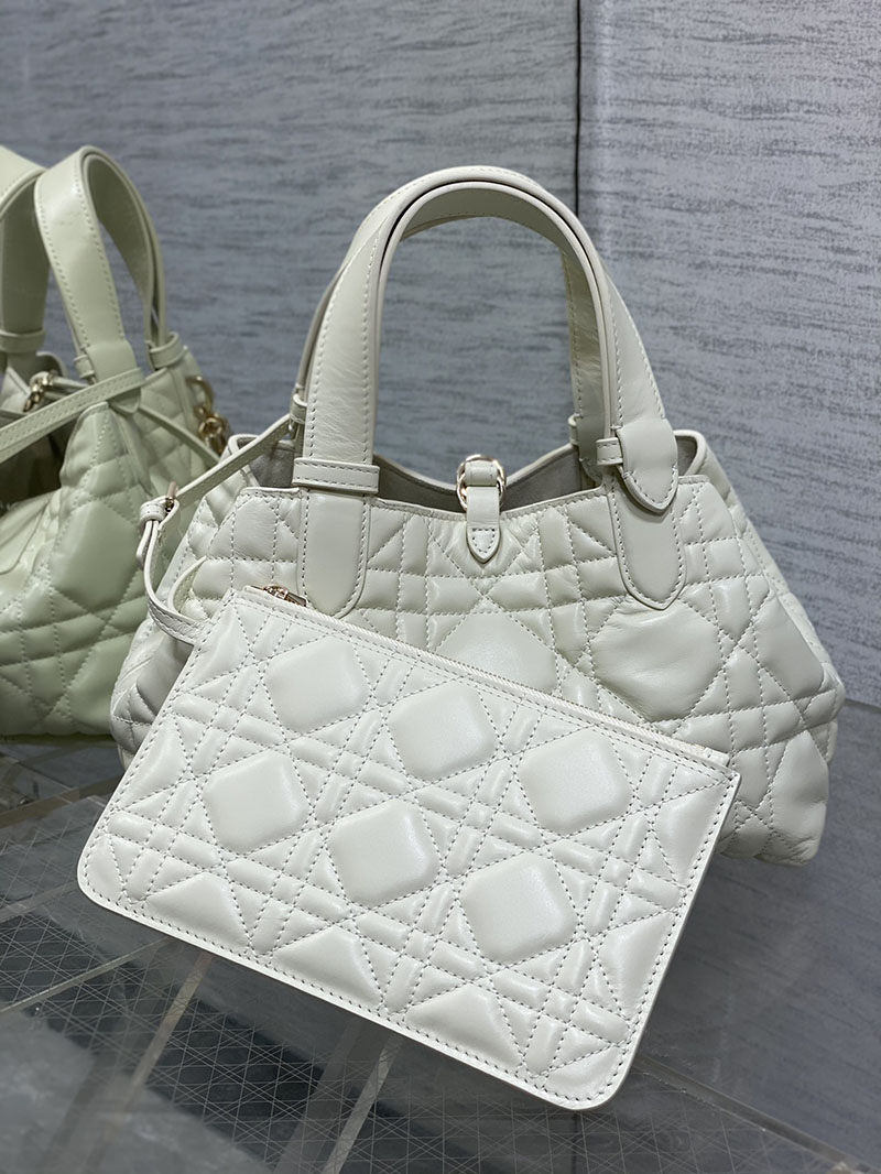 超N品 ディオールバッグコピー Dior Toujours バッグ スモール M2822OSHJ_M030 ホワイト カーフスキン ゴールド金具 - 画像 (8)