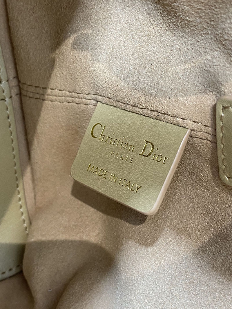 超N品 ディオールバッグコピー Dior Toujours バッグ スモール M2822OSHJ_M53U ブラウン カーフスキン ゴールド金具 - 画像 (2)
