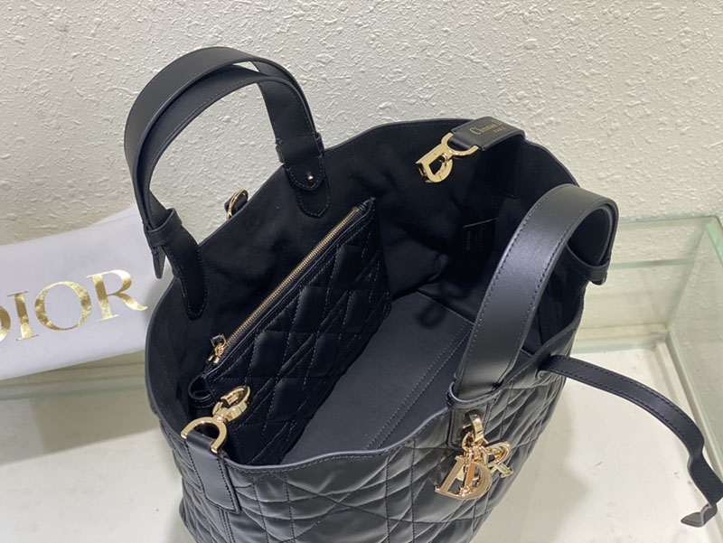 超N品 ディオールバッグコピー Dior Toujours バッグ ミディアム M2821OSHJ_M900 黒 ブラック カーフスキン ゴールド金具 - 画像 (4)