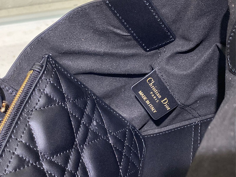 超N品 ディオールバッグコピー Dior Toujours バッグ ミディアム M2821OSHJ_M900 黒 ブラック カーフスキン ゴールド金具 - 画像 (2)