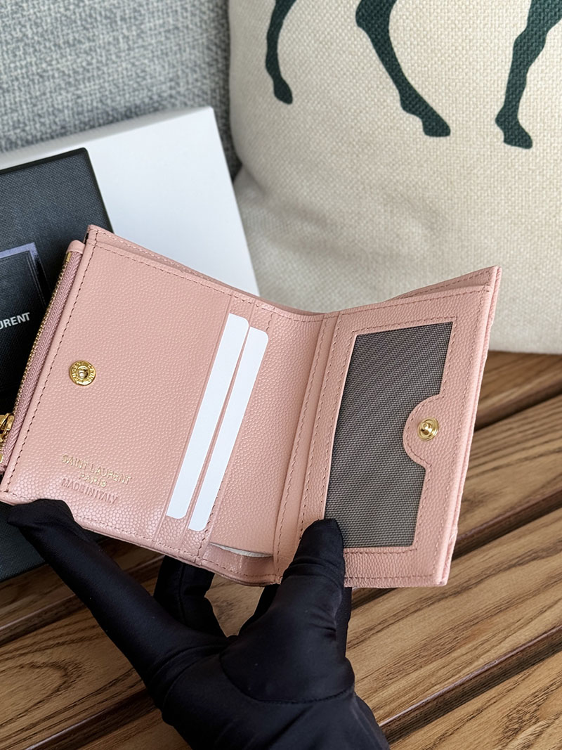 最高級サンローランスーパーコピー レディース サンローラン 財布 モノグラム バイフォールドウォレット ピンク 575879BOW015000 カーフスキン ゴールド金具 - 画像 (5)