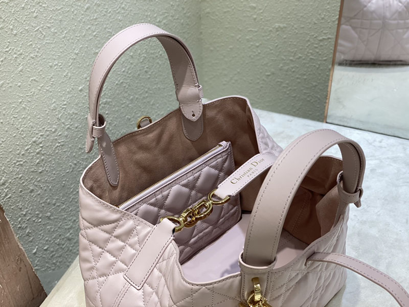 超N品 ディオールバッグコピー Dior Toujours バッグ ミディアム M2821OSHJ_M05N ピンク カーフスキン ゴールド金具 - 画像 (4)