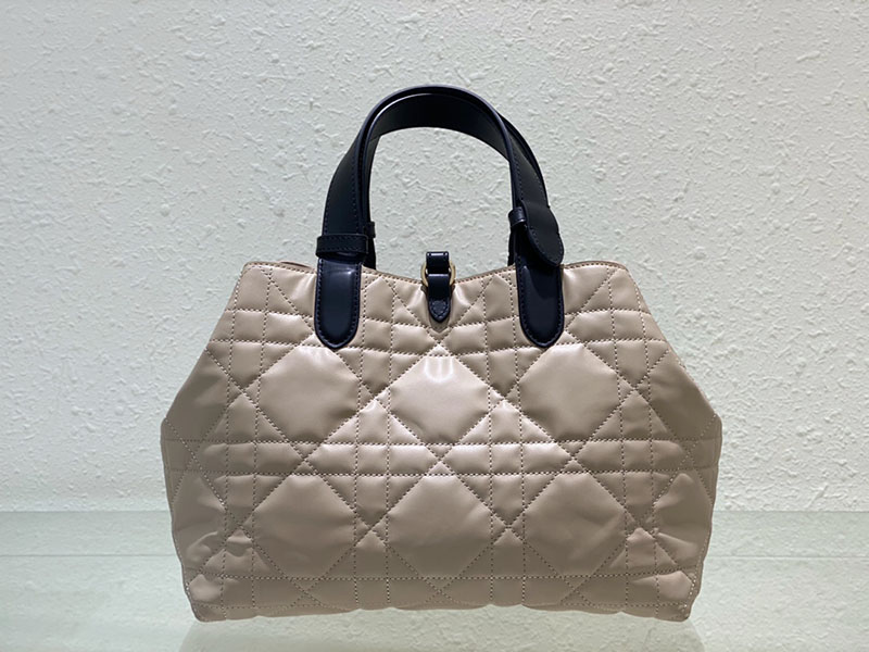 超N品 ディオールバッグコピー Dior Toujours バッグ ミディアム M2821OSIY_M963 黒 ブラックxパウダーベージュ カーフスキン ゴールド金具 - 画像 (6)