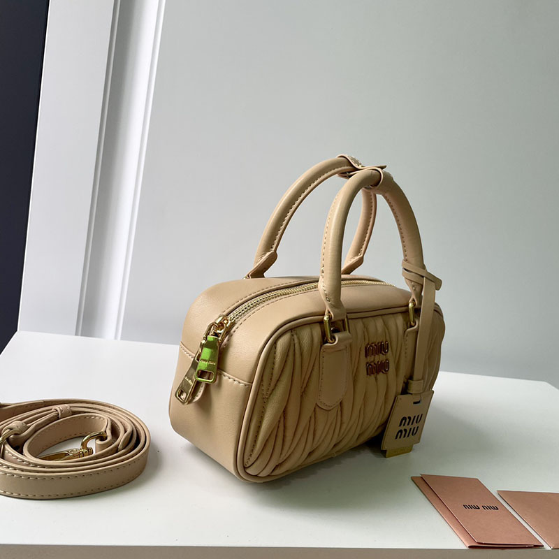 N品 MiuMiu ミュウミュウ アルカディ マテラッセレザー バッグ 5BB142_N88_F0036_V_OON サンドベージュ ゴールド金具 激安優良店 - 画像 (7)