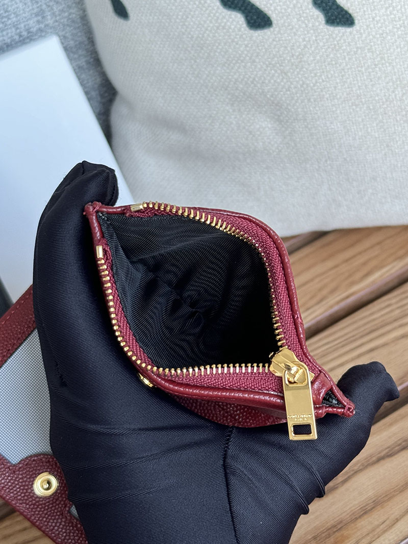 最高級サンローランスーパーコピー レディース サンローラン 財布 モノグラム バイフォールドウォレット ROUGE MERLOT 575879BOW016592 カーフスキン ゴールド金具 - 画像 (2)