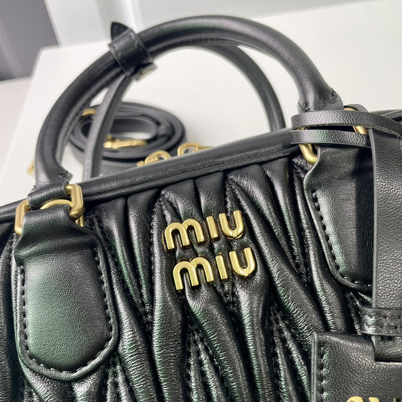 N品 MiuMiu ミュウミュウ アルカディ マテラッセレザー バッグ 5BB142_N88_F0002_V_OON ブラック ゴールド金具 激安優良店 - 画像 (6)