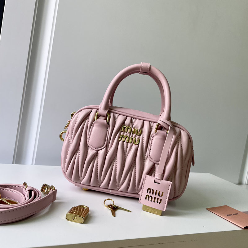 N品 MiuMiu ミュウミュウ アルカディ マテラッセレザー バッグ 5BB123_N88_F0E18_V_YON ピンク ゴールド金具 激安優良店 - 画像 (9)