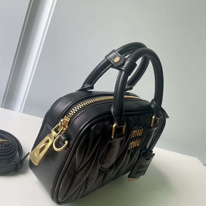 N品 MiuMiu ミュウミュウ アルカディ マテラッセレザー バッグ 5BB123_N88_F0002_V_YON ブラック ゴールド金具 激安優良店 - 画像 (7)