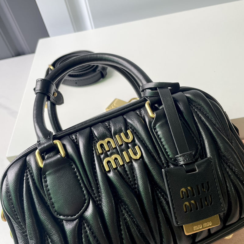 N品 MiuMiu ミュウミュウ アルカディ マテラッセレザー バッグ 5BB123_N88_F0002_V_YON ブラック ゴールド金具 激安優良店 - 画像 (6)