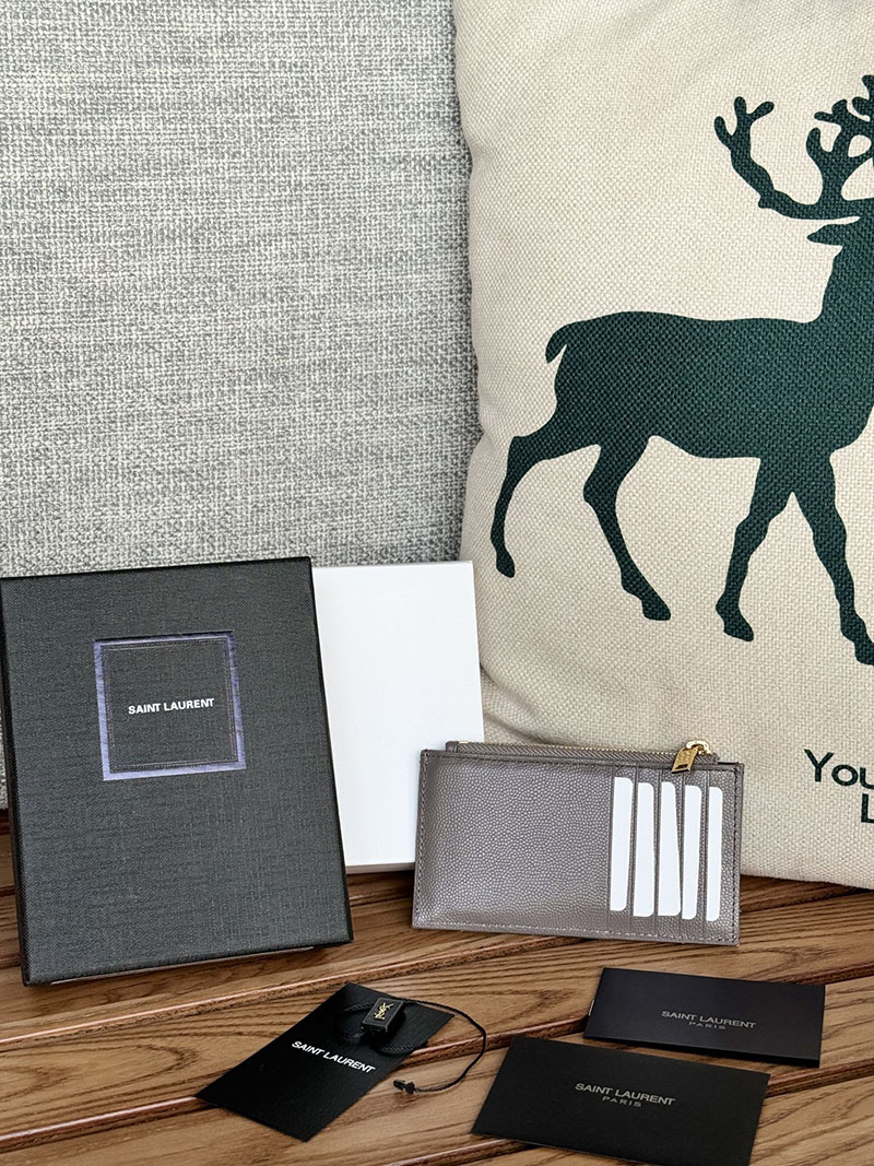 最高級サンローランスーパーコピー YSL モノグラム フラグメント ジップカードケース レディース フォグ 607915BOW011202 カーフスキンレザー ゴールド金具 - 画像 (9)
