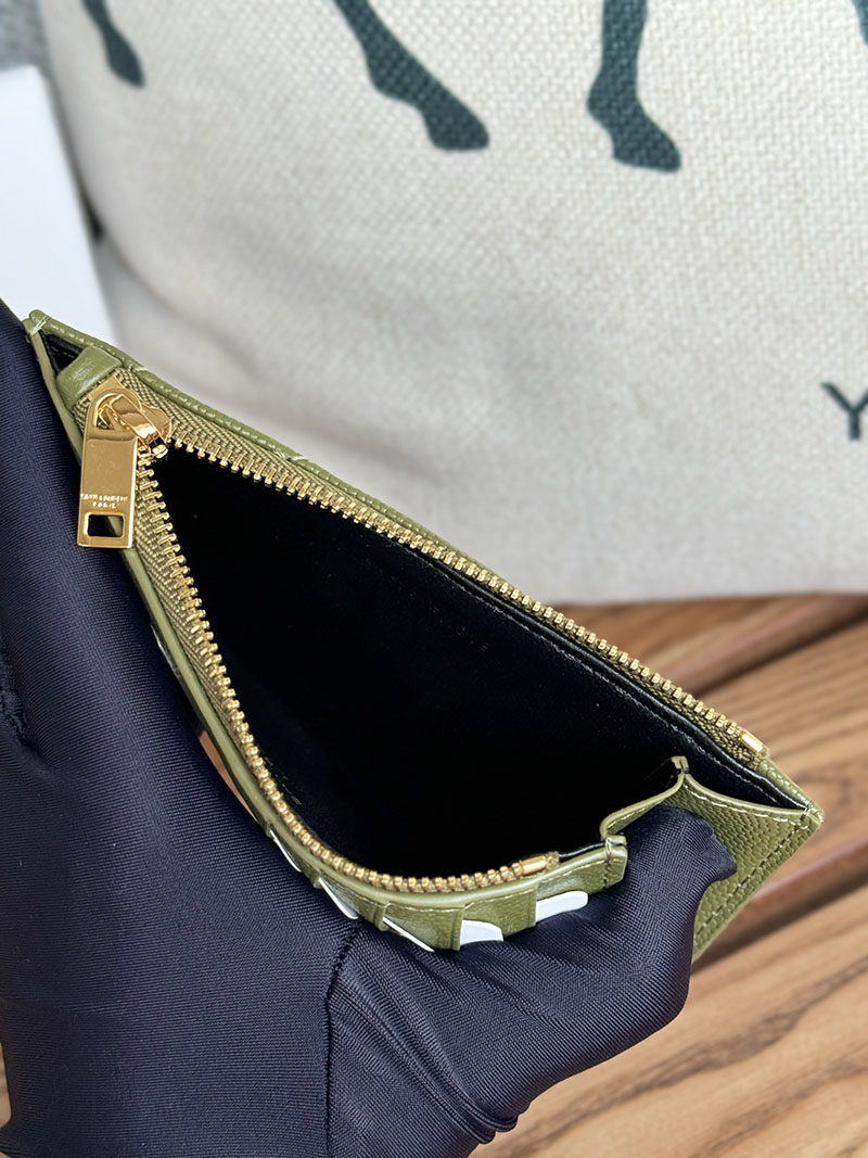 最高級サンローランスーパーコピー YSL モノグラム フラグメント ジップカードケース レディース グリーン 607915BOW013333 カーフスキンレザー ゴールド金具 - 画像 (5)