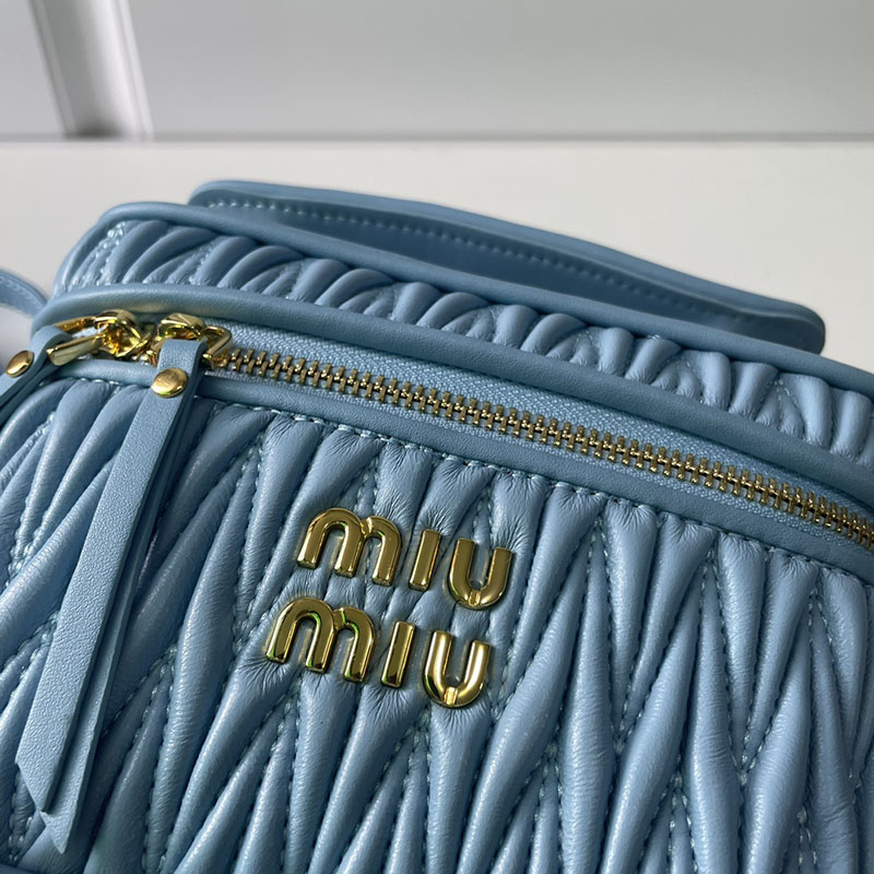 N品 MiuMiu ミュウミュウ マテラッセレザー ショルダーバッグ 5BH226_N88_F0637_V_OOO ライトブルー ゴールド金具 激安優良店 - 画像 (6)