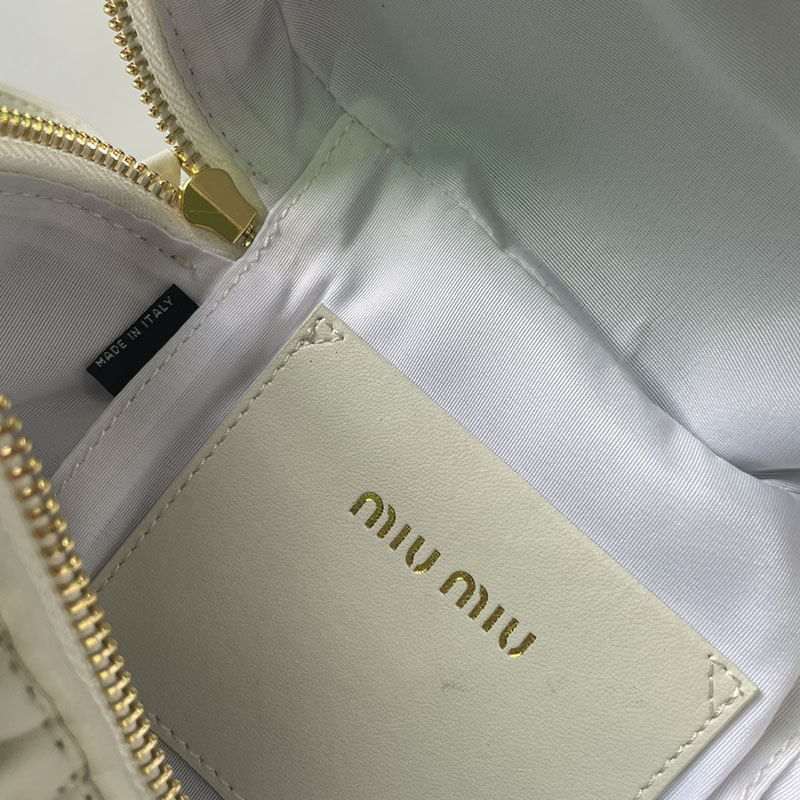 N品 MiuMiu ミュウミュウ マテラッセレザー ショルダーバッグ 5BH226_N88_F0009_V_OOO ホワイト ゴールド金具 激安優良店 - 画像 (2)