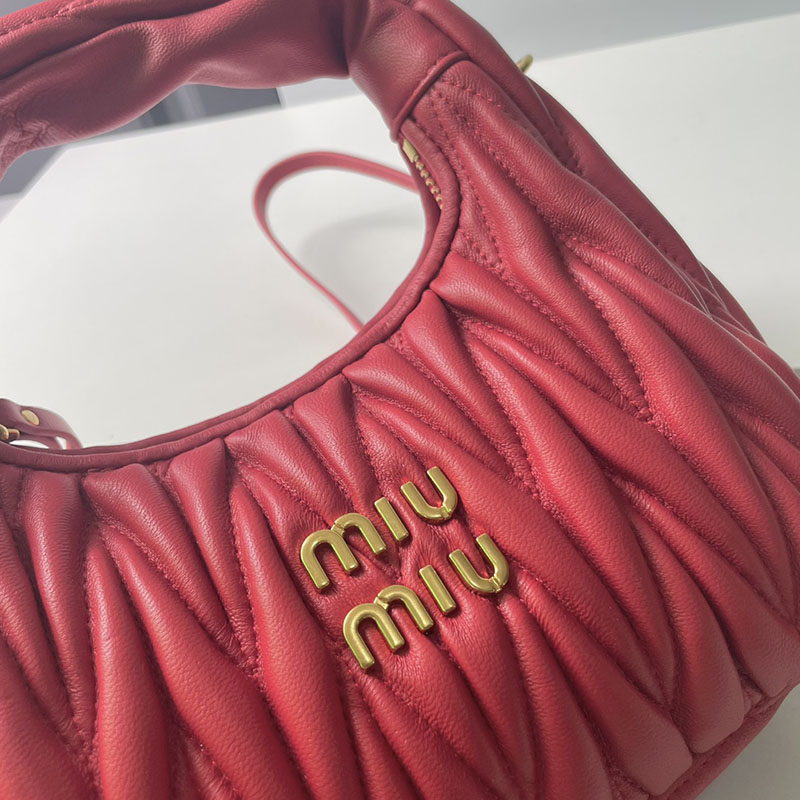 N品 MiuMiu ミュウミュウ ワンダー マテラッセレザー ホーボーバッグ 5BC153_N88_F0011_V_OOO レッド ゴールド金具 激安優良店 - 画像 (5)